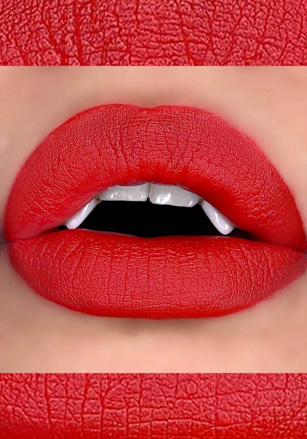 Blood Moon | LIP POTION